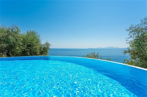 Foto 34 - Villa Petros Large Private Pool Walk to Beach Sea Views A C Wifi Car Not Required - 180