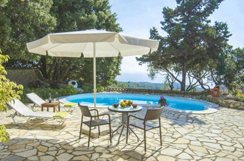 Foto 22 - Villa Nionios Large Private Pool Walk to Beach Sea Views A C Wifi - 1033