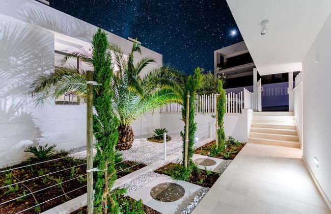 Luxury Villa Luna with Swimming Pool - Foto 24