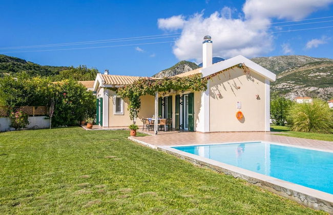 Villa Melissa Large Private Pool Walk to Beach Sea Views A C Wifi Car Not Required - 1926 - Foto 2