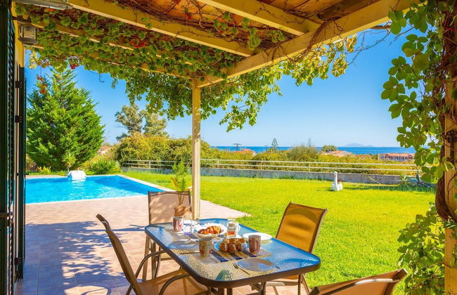 Villa Melissa Large Private Pool Walk to Beach Sea Views A C Wifi Car Not Required - 1926 - Foto 53