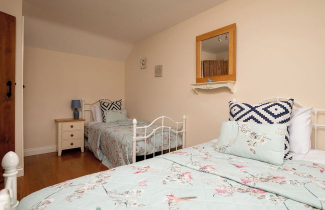 Webbington Farm Holiday Cottages - Foto 78