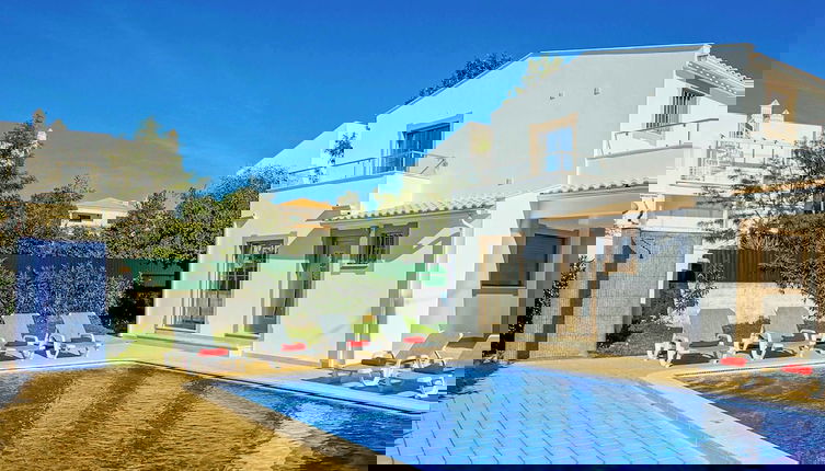 Foto 1 - Villa Machado