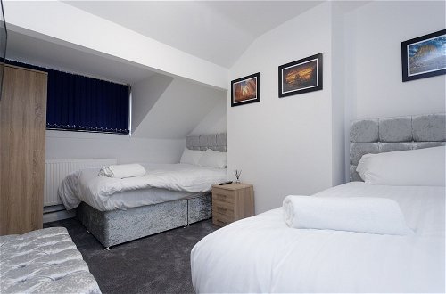 Photo 5 - Towler House Apartments 6 Beds in 3 Bedrooms