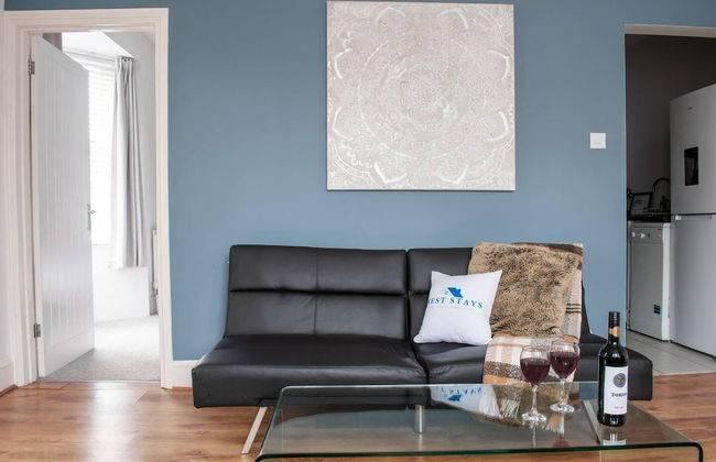 Apartment Ideal for Hospital by Nest Stays - Foto 13