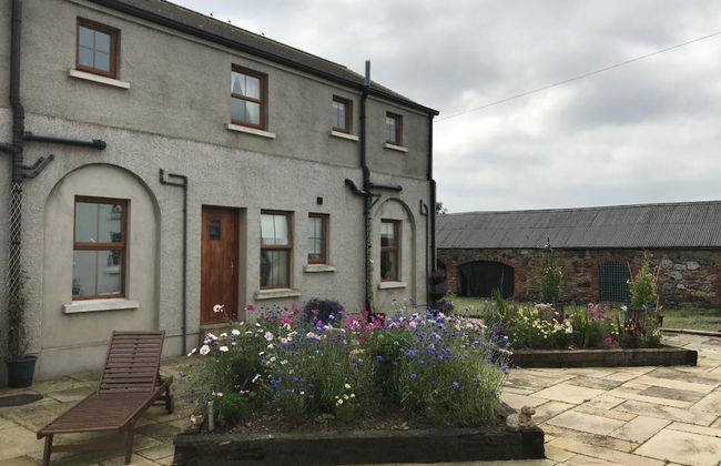 Charming 3-bed Cottage Moira - Hillsborough - Photo 1