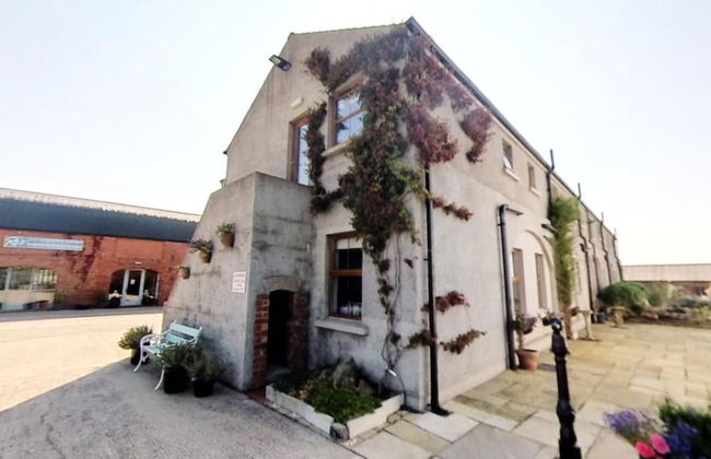 Charming 3-bed Cottage Moira - Hillsborough - Photo 9