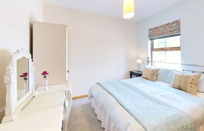 Charming 3-bed Cottage Moira - Hillsborough - Photo 3