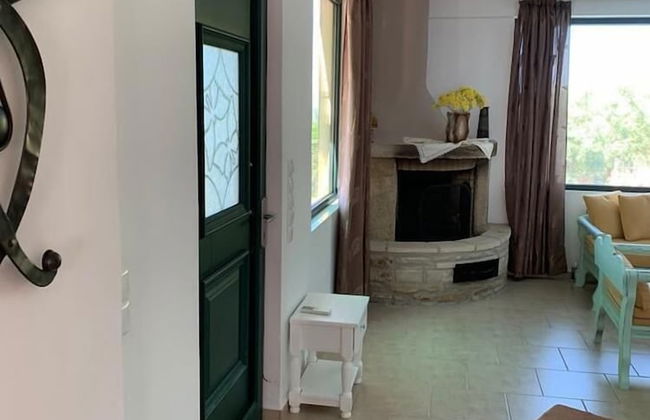 Villa Georgia - Photo 20