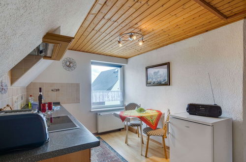 Photo 10 - Cozy Apartment in Lichtenhain With Garden