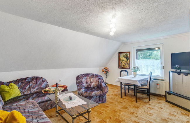 Cozy Apartment in Lichtenhain With Garden - Foto 12