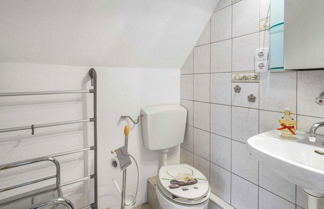 Cozy Apartment in Lichtenhain With Garden - Foto 15