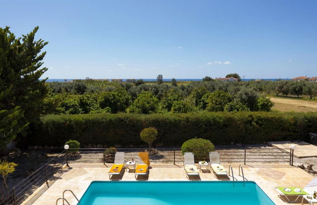 Panareti Coral Bay Hotel - Photo 37