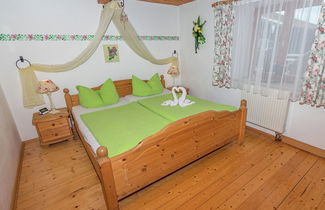 Foto 2 - Spacious 4 Person Holiday Home near Chiemsee