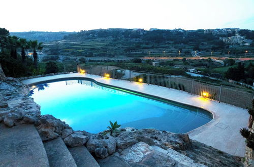 Foto 14 - Villeleynah Amazing Gozitan Villa + Pool