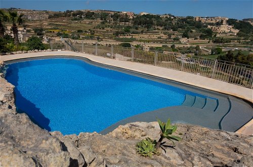 Foto 28 - Villeleynah Amazing Gozitan Villa + Pool