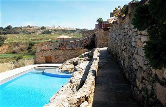 Foto 1 - Villeleynah Amazing Gozitan Villa + Pool