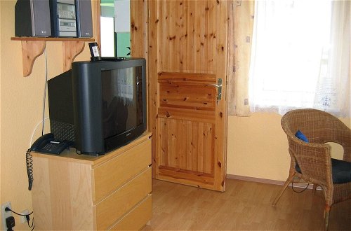 Foto 11 - Comfy Holiday Home in Bastorf With Sea View