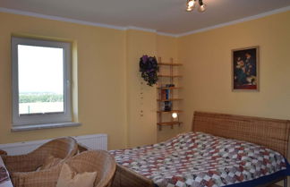 Foto 2 - Comfy Holiday Home in Bastorf With Sea View