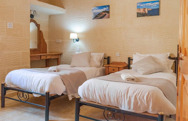 Ta Danjela 4 Bedroom Villa With Private Pool - Photo 3