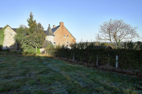 Foto 24 - Quaint Holiday Home With Sauna in Limbourg