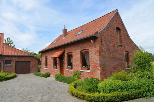 Photo 19 - Cozy Holiday Home in Ploegsteert With a Garden