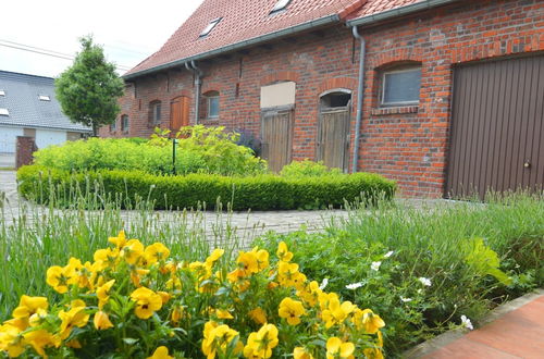 Photo 15 - Cozy Holiday Home in Ploegsteert With a Garden