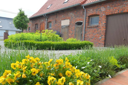 Photo 13 - Cozy Holiday Home in Ploegsteert With a Garden