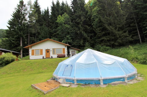 Photo 18 - Cosy Holiday Home With Private Pool