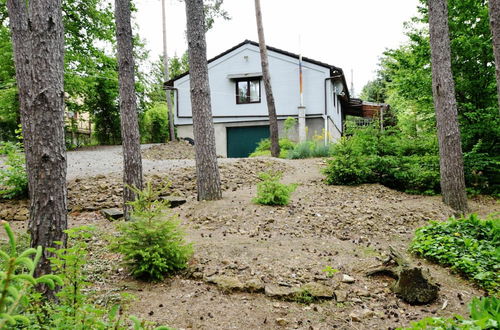 Photo 29 - Cozy Chalet in Ardennes With Fenced Garden & Covered Terrace