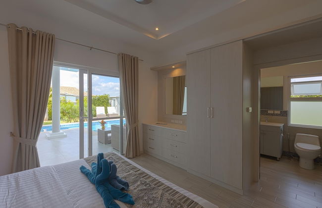 Modern 3 Bedroom Pool Villa MP67 - Photo 2