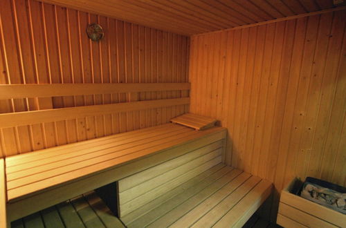 Photo 21 - Spacious Farmhouse in Anthisnes With Sauna