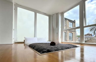 Photo 3 - Quirky and Modern Clerkenwell Apartment