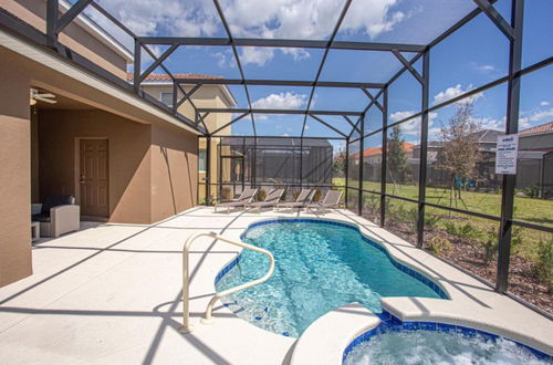 Photo 61 - Amazing 6bds Single Home With Private Pool St7040