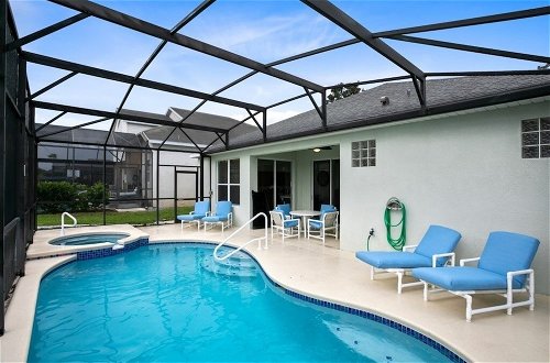 Foto 2 - Immaculate 4 Bedrooms 3 Bathroom In Windsor Palms Villa by RedAwning