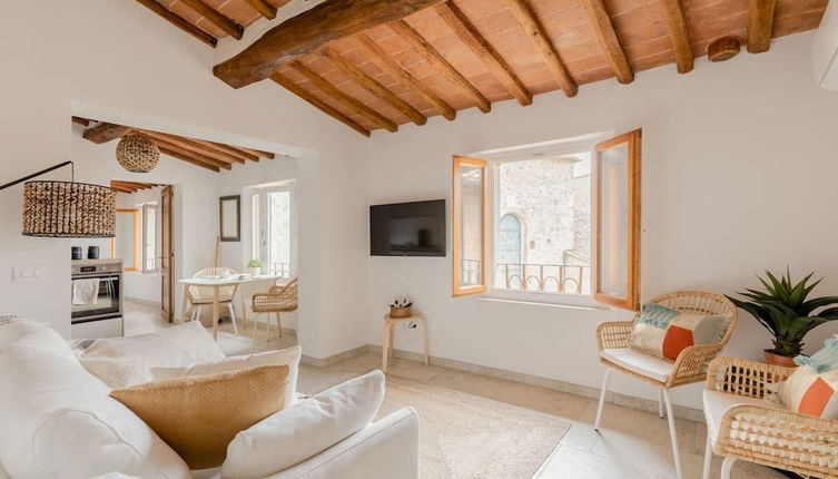 Foto 1 - Stylish Luxury Loft Sleeps 4 San Gimignano Tuscany