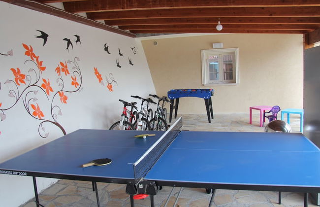 Mansion in Case Alte With Pool & Nature Trails - Foto 25