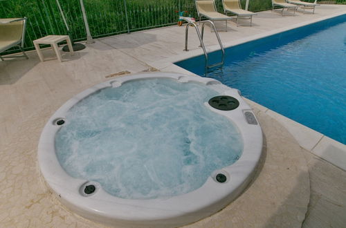 Photo 22 - Villa with Salt Water & Heated Pool & Hot Tub near sea