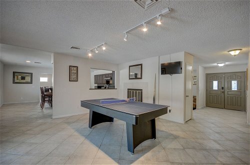 Photo 27 - Luxurious 4BR House with Large Pool Near Strip