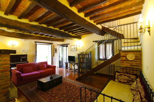 Foto 22 - Stunning private villa for 6 guests with private pool, TV, pets allowed and parking