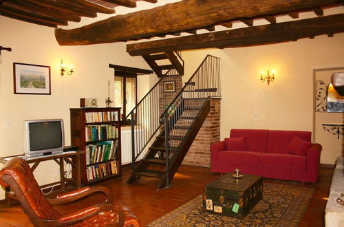 Foto 8 - Stunning private villa for 6 guests with private pool, TV, pets allowed and parking