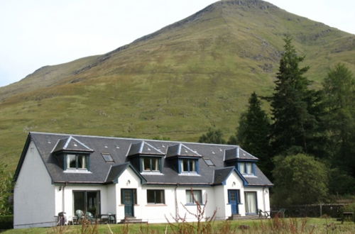 Photo 1 - Stob Binnein Cottage