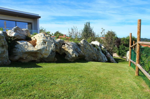 Foto 40 - Spacious Villa in Salir de Mato With Private Pool, Terrace