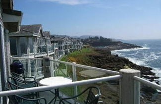 Photo 3 - Whale Pointe at Depoe Bay