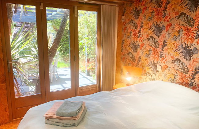 Zen Garden Cottage - Sleeps 2 - Patio & Parking - Foto 3