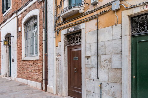 Photo 30 - Red House close to Accademia Bridge