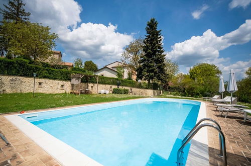 Photo 21 - Apartment on Beautiful Estate With Pool Near the Art