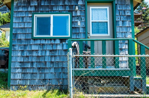 Photo 17 - Oceanside Ocean Front Cabins