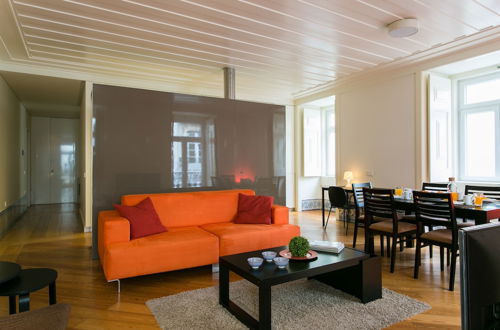 Photo 13 - ALTIDO Elegant 2BR Apt w/workspace nearby Baixa-Chiado subway