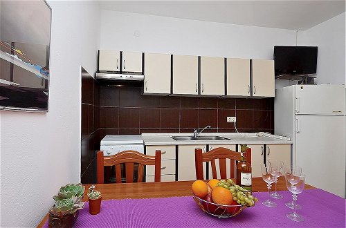 Foto 15 - Apartments Nada Seaview